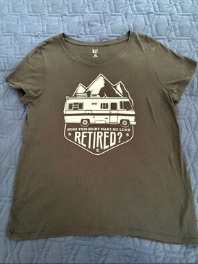 GAP Black “Does this shirt make me look retired” shirt